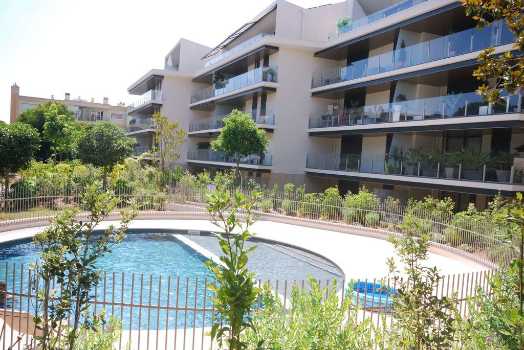 Avec Piscine - Parc Eugénie Cannes